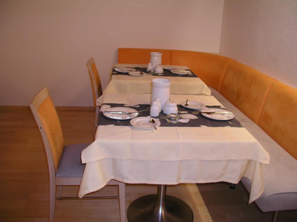 Ferienwohnungen Pension Sonnblick Krumbach  Ngoại thất bức ảnh