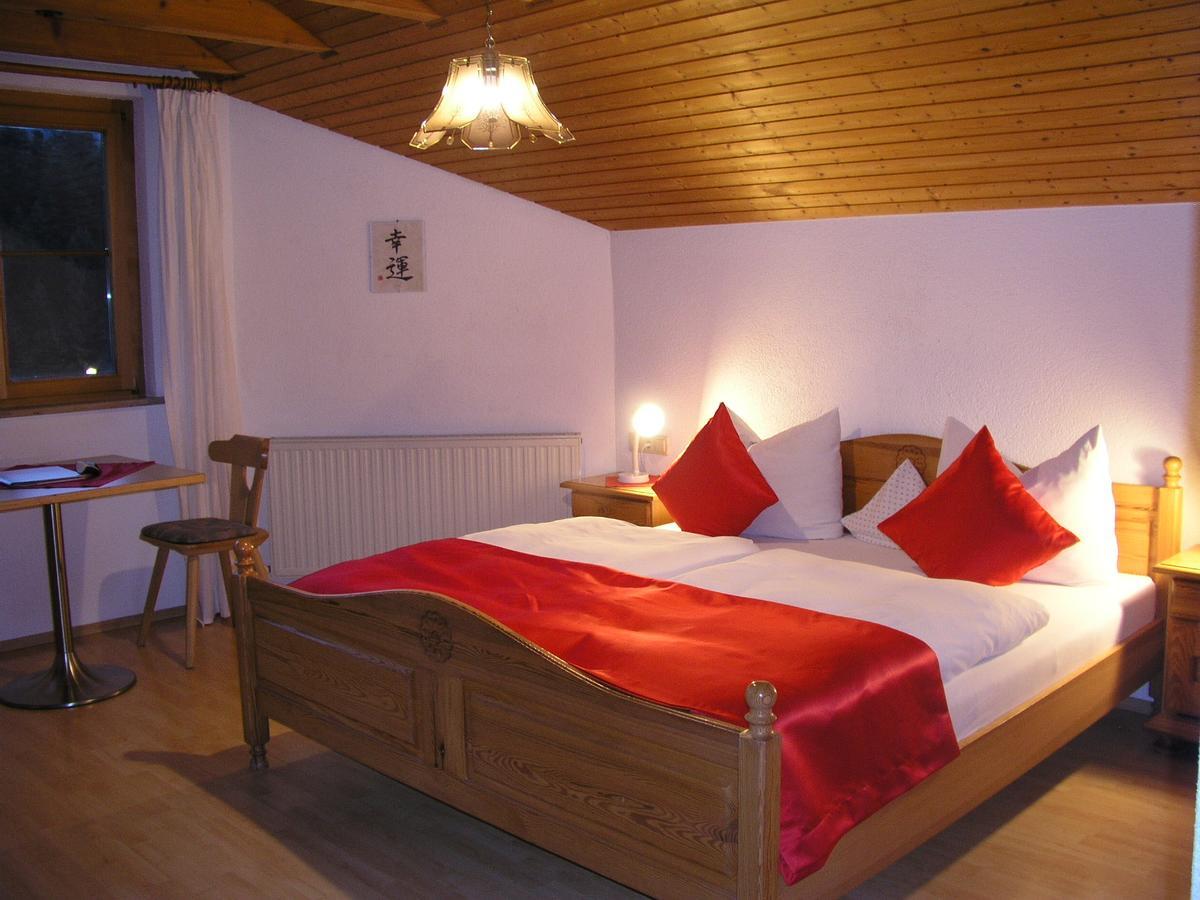Ferienwohnungen Pension Sonnblick Krumbach  Ngoại thất bức ảnh