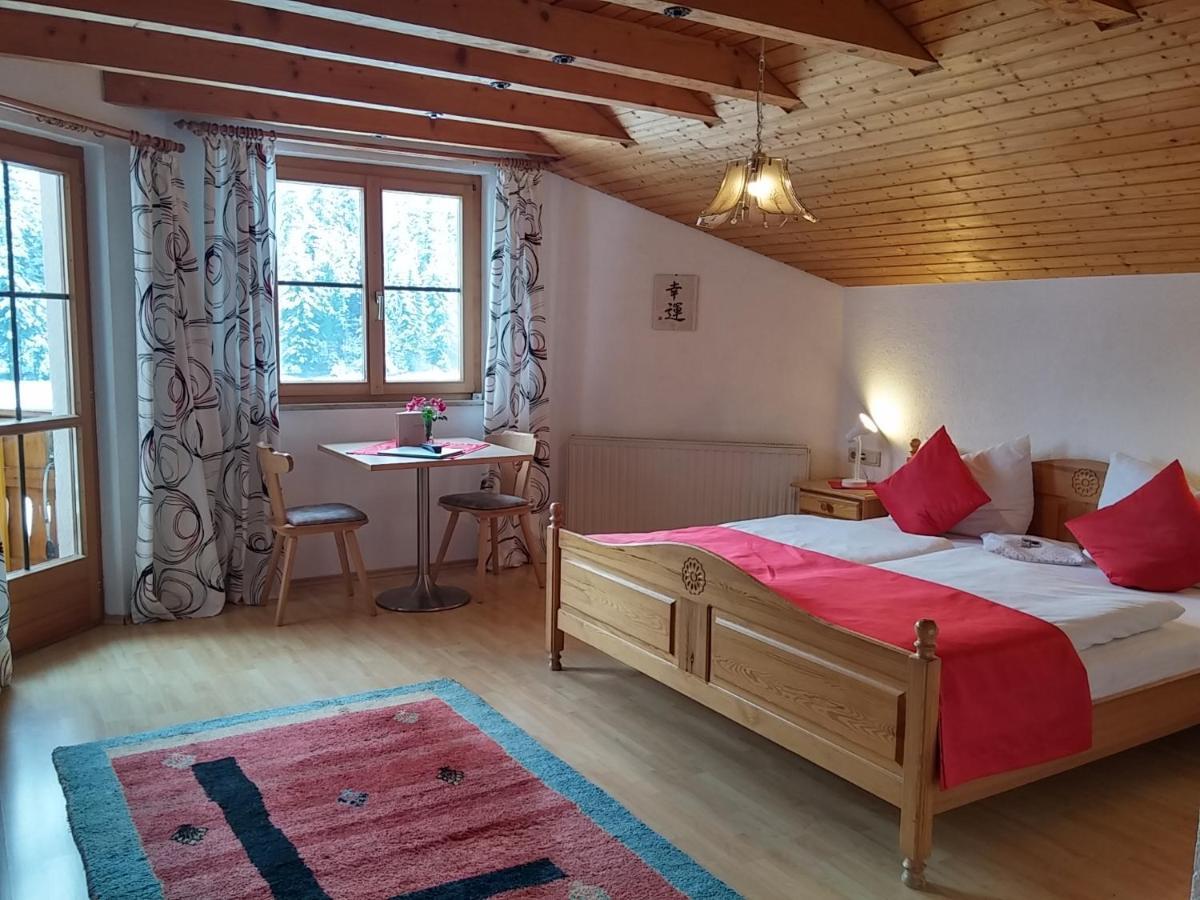 Ferienwohnungen Pension Sonnblick Krumbach  Ngoại thất bức ảnh